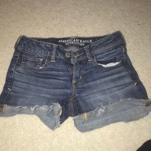 American Eagle Size 2 Jean Shorts